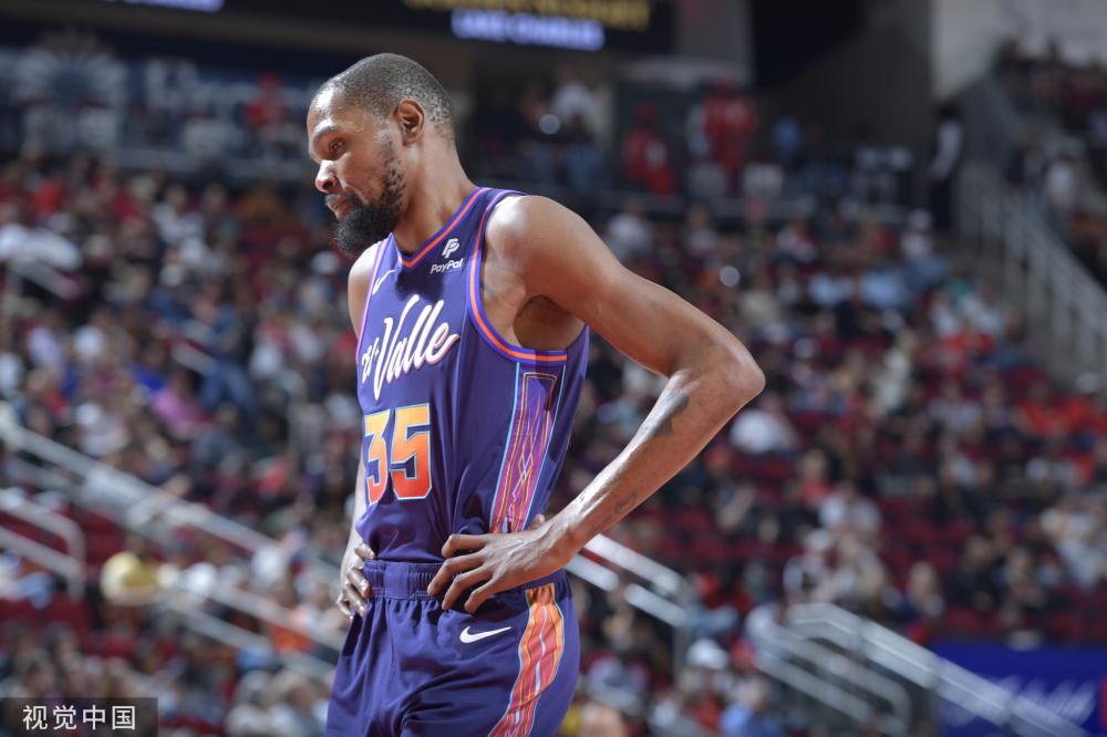 更是在全球 更是在全球